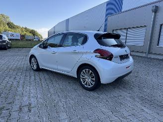 Peugeot 208 1.6 DIESEL ALURE NAVI KLIMA 5 TURIG picture 3