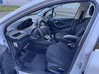 Peugeot 208 1.6 DIESEL ALURE NAVI KLIMA 5 TURIG picture 12