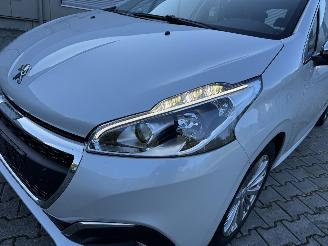 Peugeot 208 1.6 DIESEL ALURE NAVI KLIMA 5 TURIG picture 20