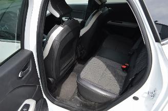 Renault Captur Renault Captur TCe 100 LPG Intens 360 pdc Leder Full Led picture 15