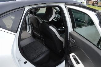 Renault Captur Renault Captur TCe 100 LPG Intens 360 pdc Leder Full Led picture 16