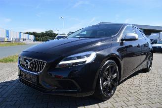 uszkodzony samochody osobowe Volvo V-40 Volvo V40 D2 Inscription R Design Full led Leder Pano 2017/3