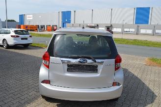 Subaru Trezia Subaru Trezia 1.4D Active FWD Klima 6 gang picture 6
