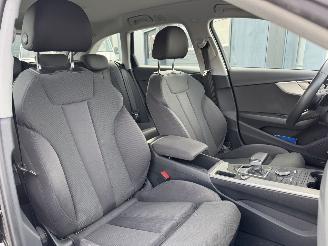 Audi A4 35  TDI SPORT  AUT FACELIFT  NAVI LED 110 KW picture 16