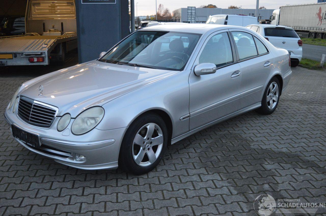 Mercedes E-klasse 200 CDI AVANTGARDE SCHUIFDAK AUTOMAAT SHZ