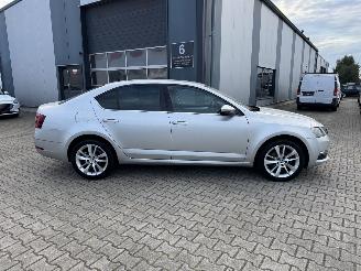 Skoda Octavia 85 KW LIMOUSINE FACELIFT AMBITION KLIMA picture 5