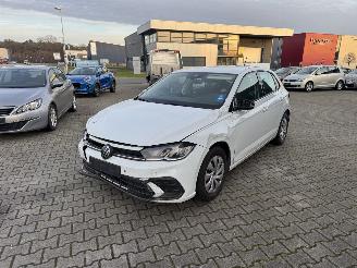 Schadeauto Volkswagen Polo 1.0 59 KW LIFE PDC STOELVERWARMING 2023/10