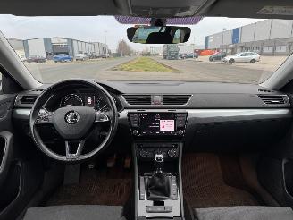 Skoda Superb 1.6 TDI KLIMA NAVI XENON NAVI picture 12