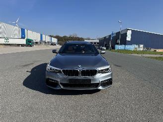 BMW 5-serie 520D TOURING M-PAKET PANORAMA LEDER NAVI picture 2