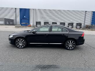Volvo S-80 2.0 D4 SUMMUM AUTOMATIK XENON LEDER SCHIEBEDACH VOLL picture 6