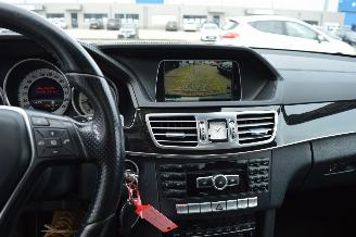 Mercedes E-klasse E220 CDI Aut Avantgarde Panorama dach Full Leder Comand Kamera picture 15