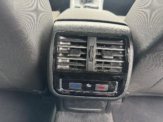 Volkswagen Passat 1.6 TDI KLIMA LED NAVI picture 16