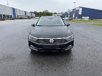 Volkswagen Passat 1.6 TDI KLIMA LED NAVI picture 2