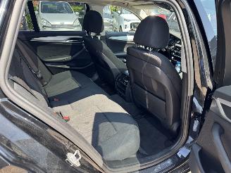 BMW 5-serie 520d Panormadach Klima Navi picture 10