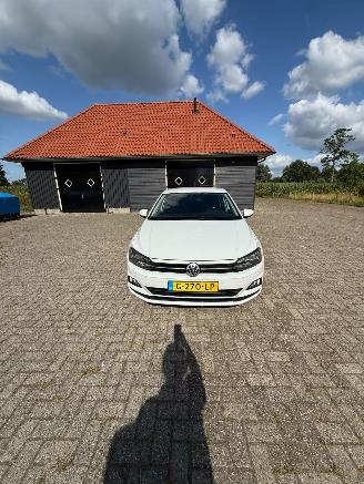 Volkswagen Polo 1.0 HIGHLINE NAVI AIRCO VIRTUAL COCKPIT picture 2