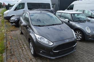skadebil auto Ford Fiesta Ford Fiesta Titanium Navi Klima Pdc 2017/2