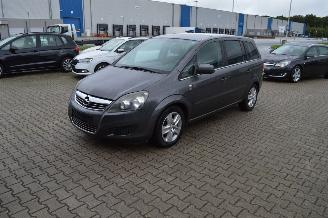 Unfallwagen Opel Zafira 1.7 CDTI 81 KW 7 SITZE KLIMA EDITION 2010/11