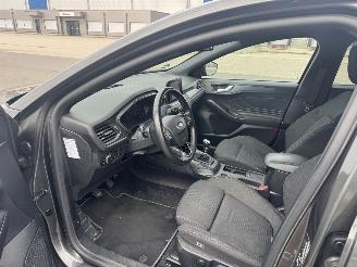 Ford Focus 1.0 Turnier Active x Led Klima Navi voll picture 9