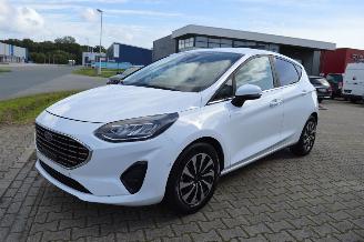 Schadeauto Ford Fiesta Ford fiesta titanium X mild hybrid Navi Kamera Acc Klimatronik 2023/9