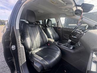 Peugeot 308 1.6 HDI NAVI KLIMAAUTOMATIK LEDER SITZHEIZUNG picture 13