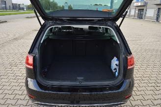 Volkswagen Golf 1.6 TDI 85 KW IQ.DRIVE KOMBI picture 16