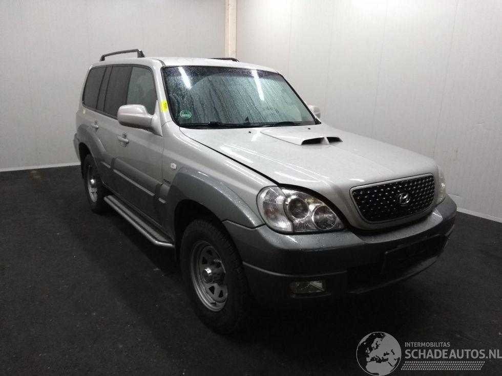 Hyundai Terracan 