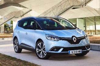 Salvage car Renault Grand-scenic diverse onderdelen leverbaar in verschillende kleuren & uitvoeringen 2018/1