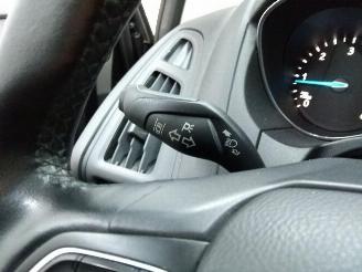 Ford Focus  picture 33