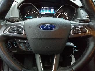 Ford Focus  picture 24