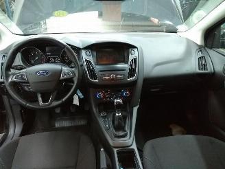 Ford Focus  picture 20