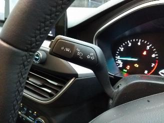 Ford Focus  picture 6