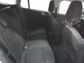 Ford Focus  picture 10