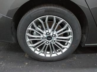 Ford Focus  picture 9