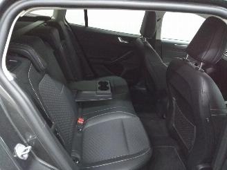 Ford Focus  picture 27