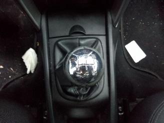 Peugeot 207  picture 11