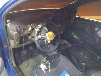 Peugeot 107  picture 6