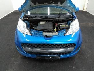 Peugeot 107  picture 3