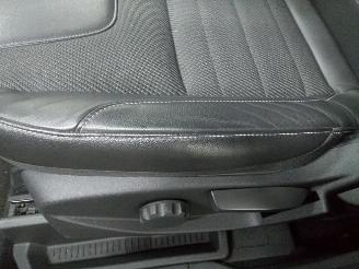 Ford Kuga  picture 3