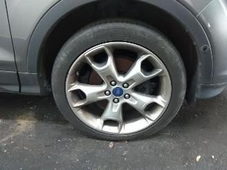 Ford Kuga  picture 26
