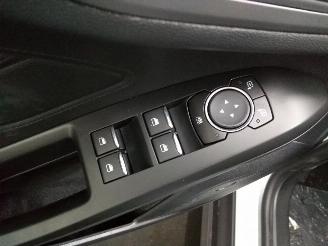 Ford Focus  picture 7