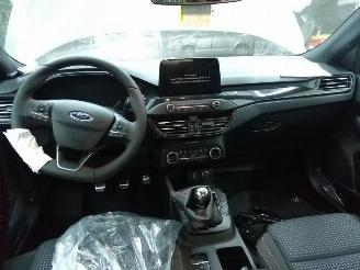 Ford Focus  picture 30