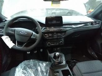 Ford Focus  picture 5