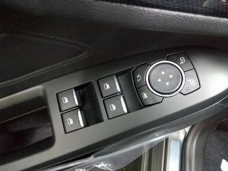 Ford Focus  picture 12