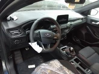 Ford Focus  picture 6