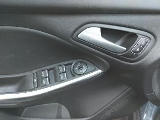 Ford Focus  picture 16