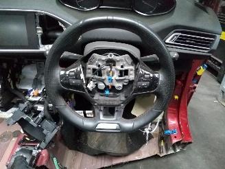 Peugeot 308  picture 11