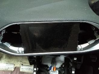 Peugeot 308  picture 14