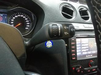 Ford S-Max  picture 19