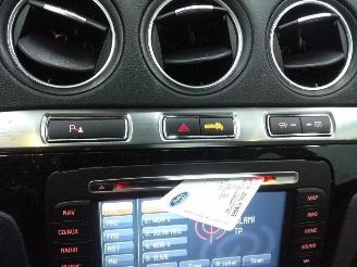 Ford S-Max  picture 10