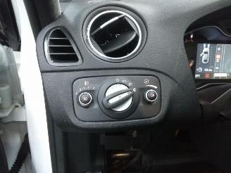 Ford S-Max  picture 24